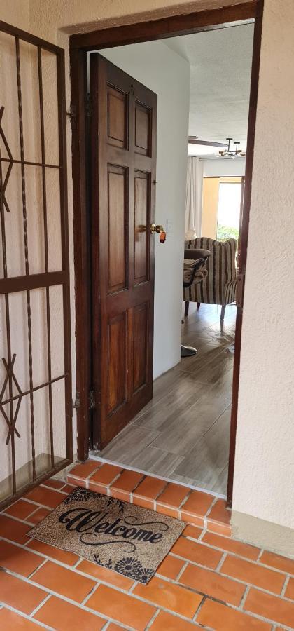 67 The Shades - Luxury Apartment In Umhlanga - Airconditioning Throughout And Inverter Durban Exterior foto