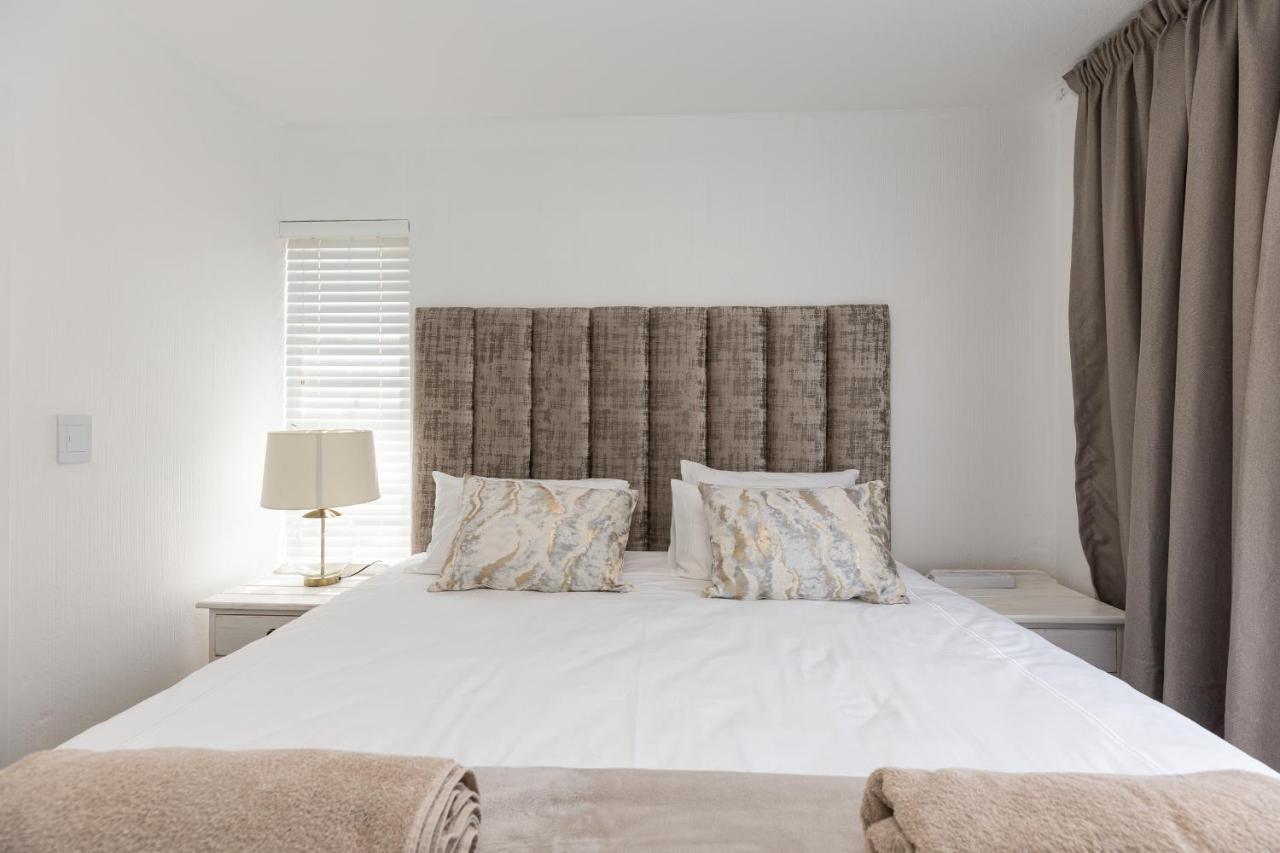 67 The Shades - Luxury Apartment In Umhlanga - Airconditioning Throughout And Inverter Durban Exterior foto